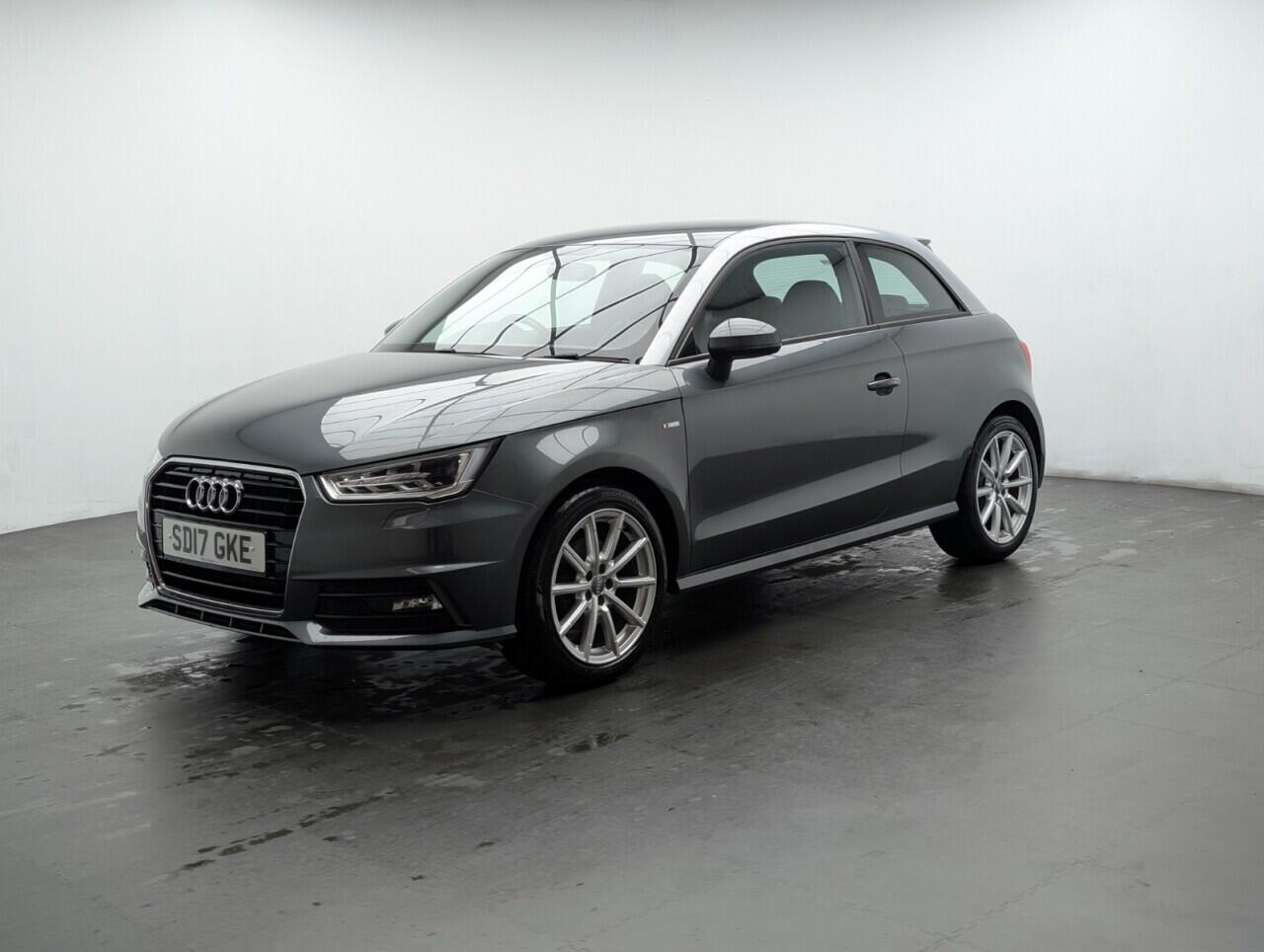 Used Audi A1 2017 for sale - 76424988: Photo 4