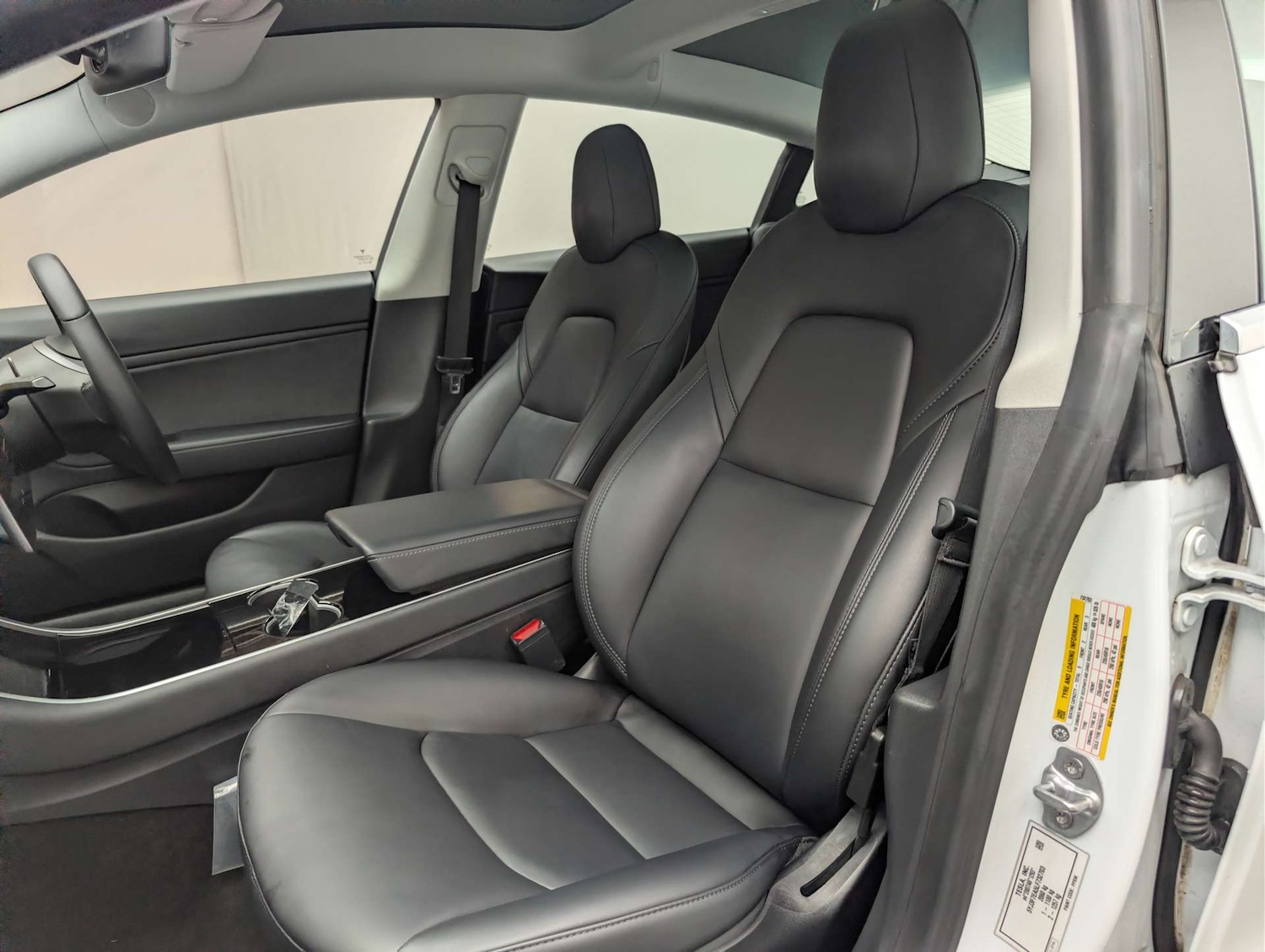 Used Tesla Model 3 2020 for sale - 77933963: Photo 17