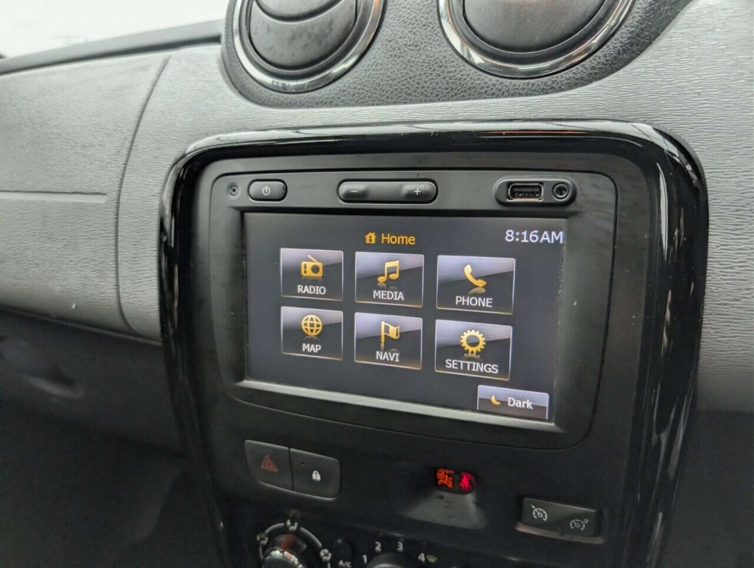 Used Dacia Duster 2015 for sale - 77713349: Photo 11