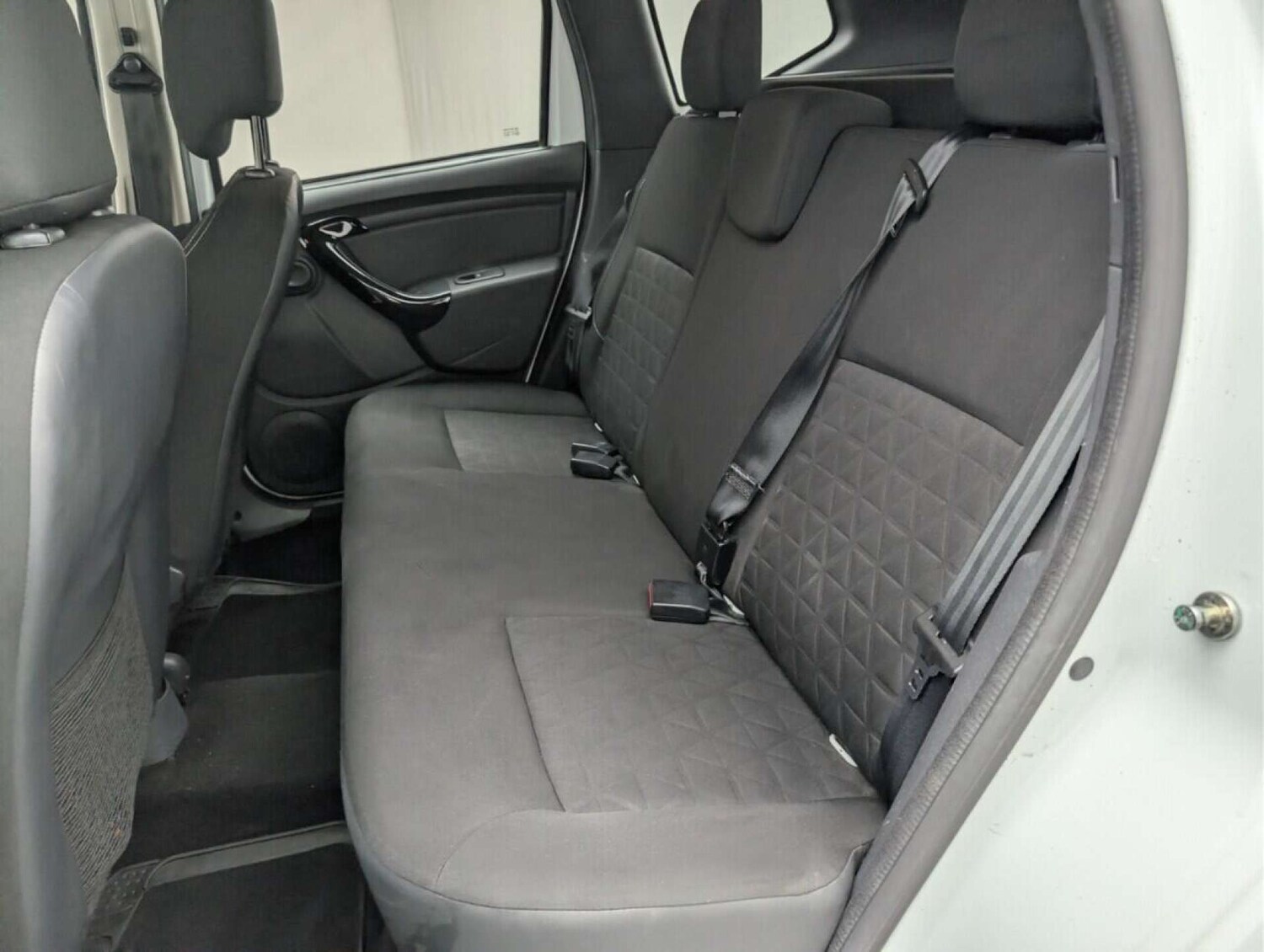 Used Dacia Duster 2015 for sale - 77713349: Photo 24