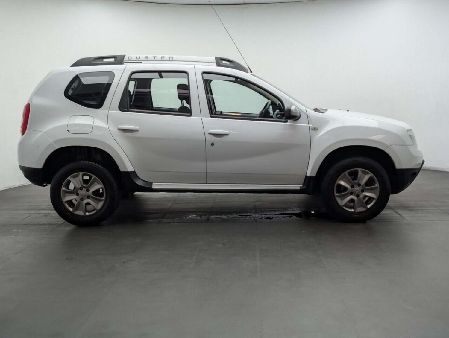 Used Dacia Duster 2015 for sale - 77713349: Photo 8
