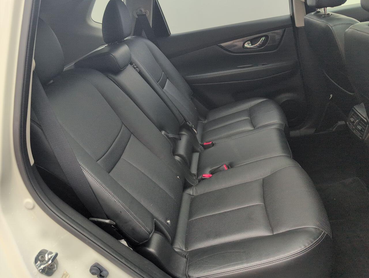 Used Nissan X-Trail 2017 for sale - 76571992: Photo 27