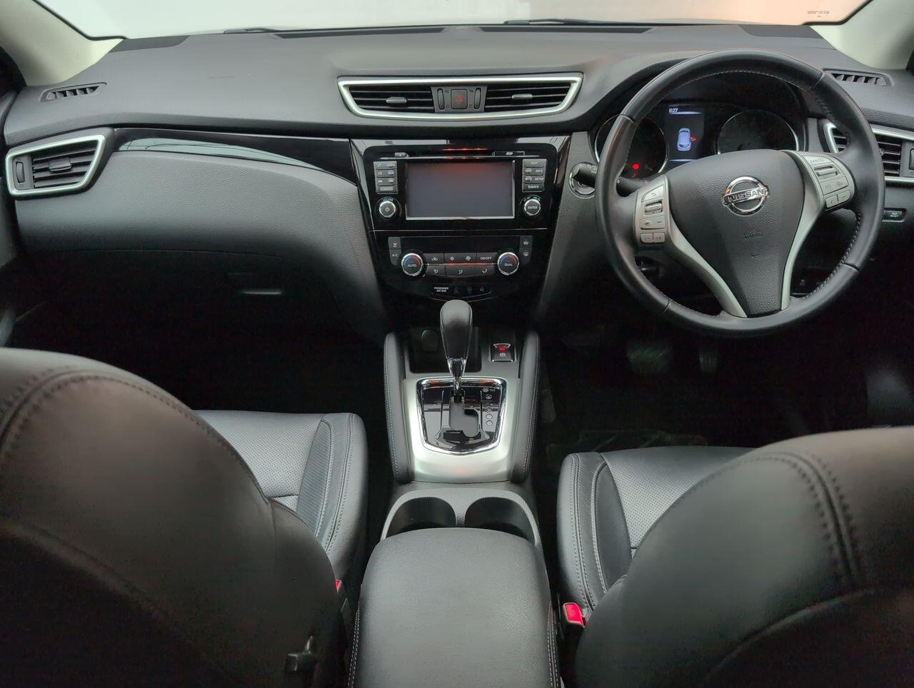 Used Nissan Qashqai 2017 for sale - 76800839: Photo 24