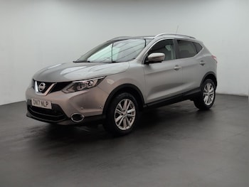 Used Nissan Qashqai 2017 for sale - 76800839: Photo