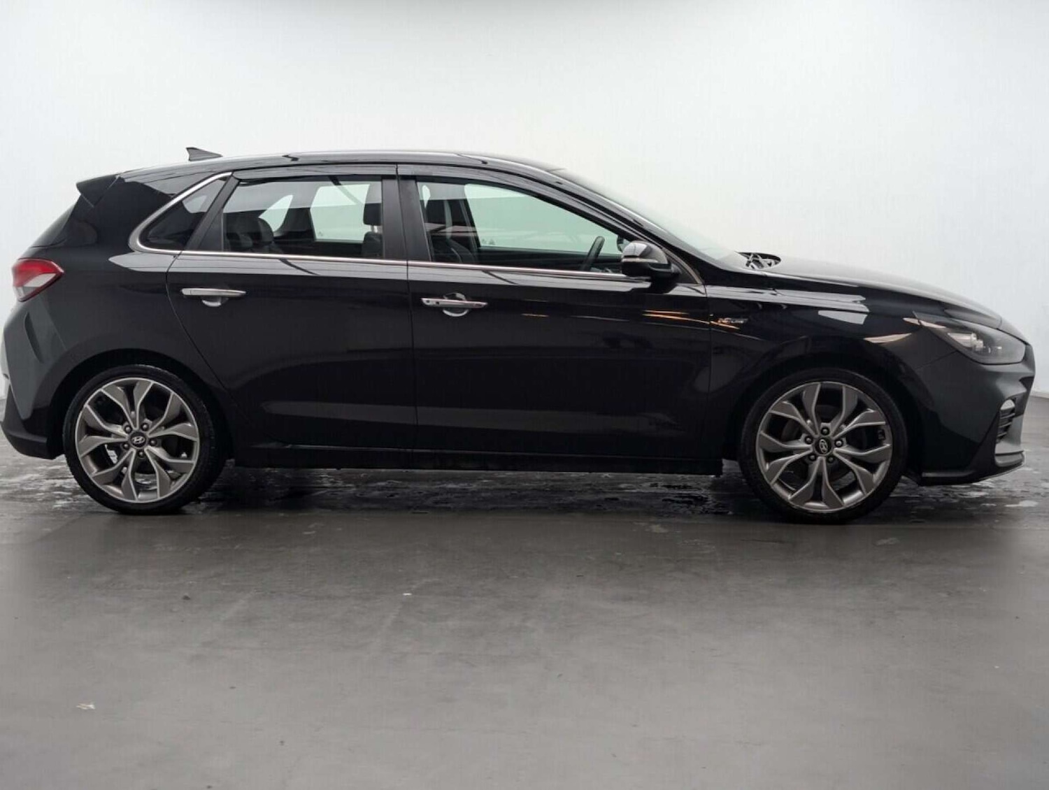 Used Hyundai i30 2019 for sale - 77713159: Photo 9