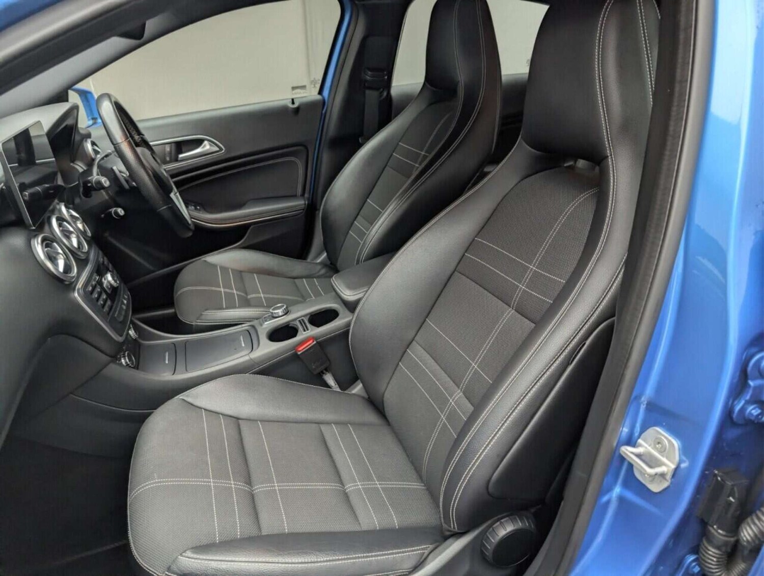 Used Mercedes-Benz A-Class 2015 for sale - 77713207: Photo 26