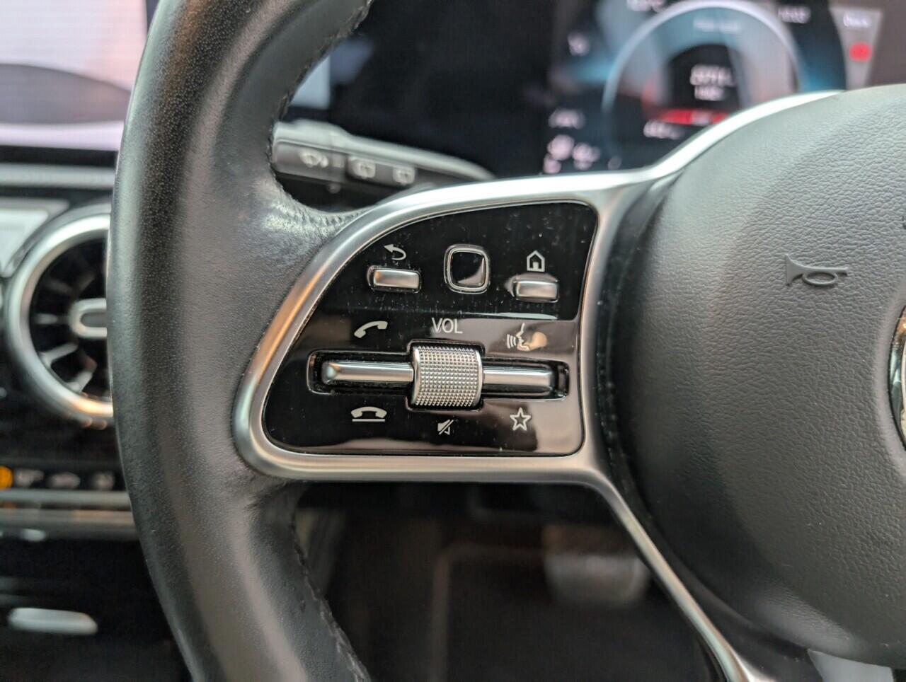 Used Mercedes-Benz A-Class 2019 for sale - 76423390: Photo 19