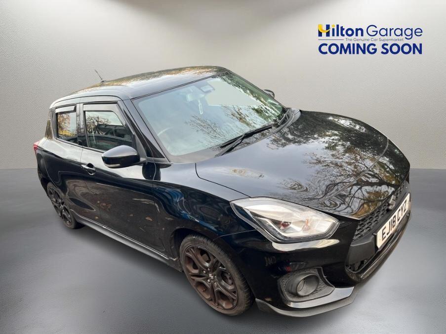 Used Suzuki Swift 2018 for sale - 76584508: Photo 1