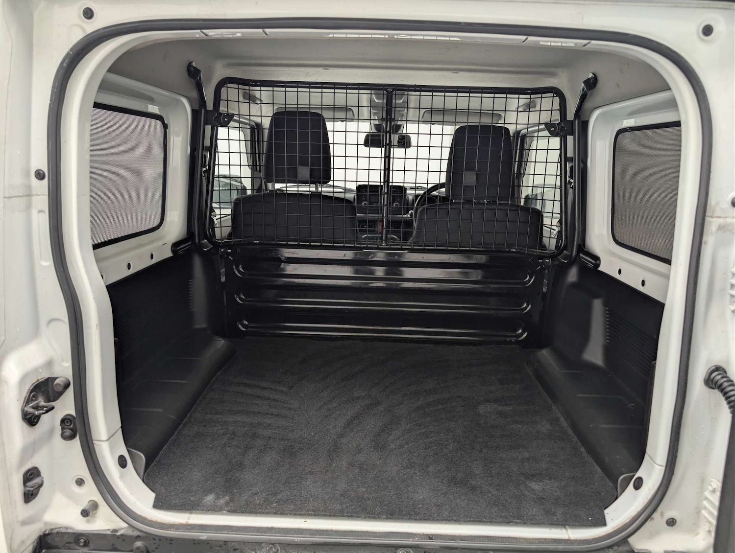 Used Suzuki Jimny 2021 for sale - 78094538: Photo 25