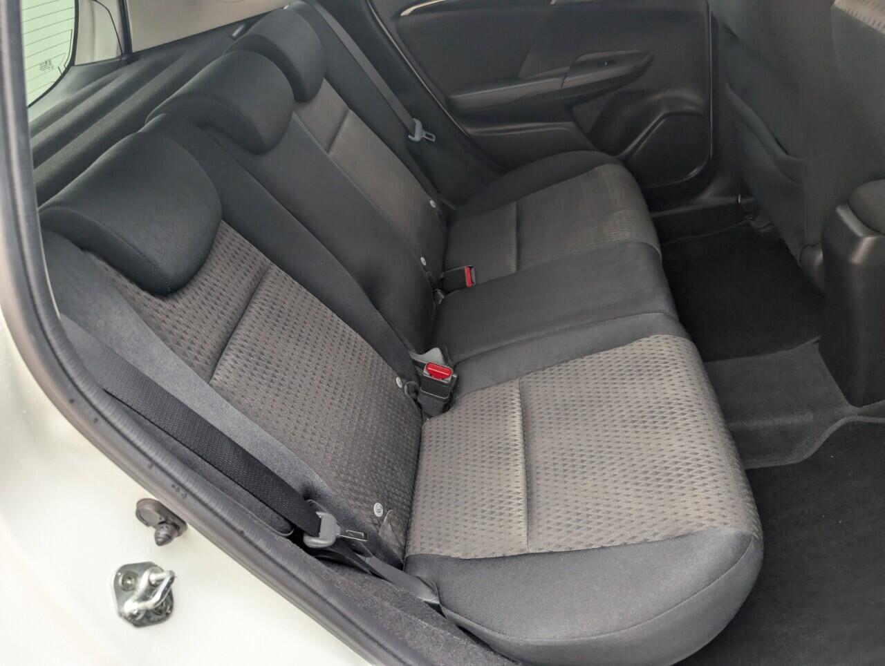 Used Honda Jazz 2018 for sale - 76423171: Photo 25