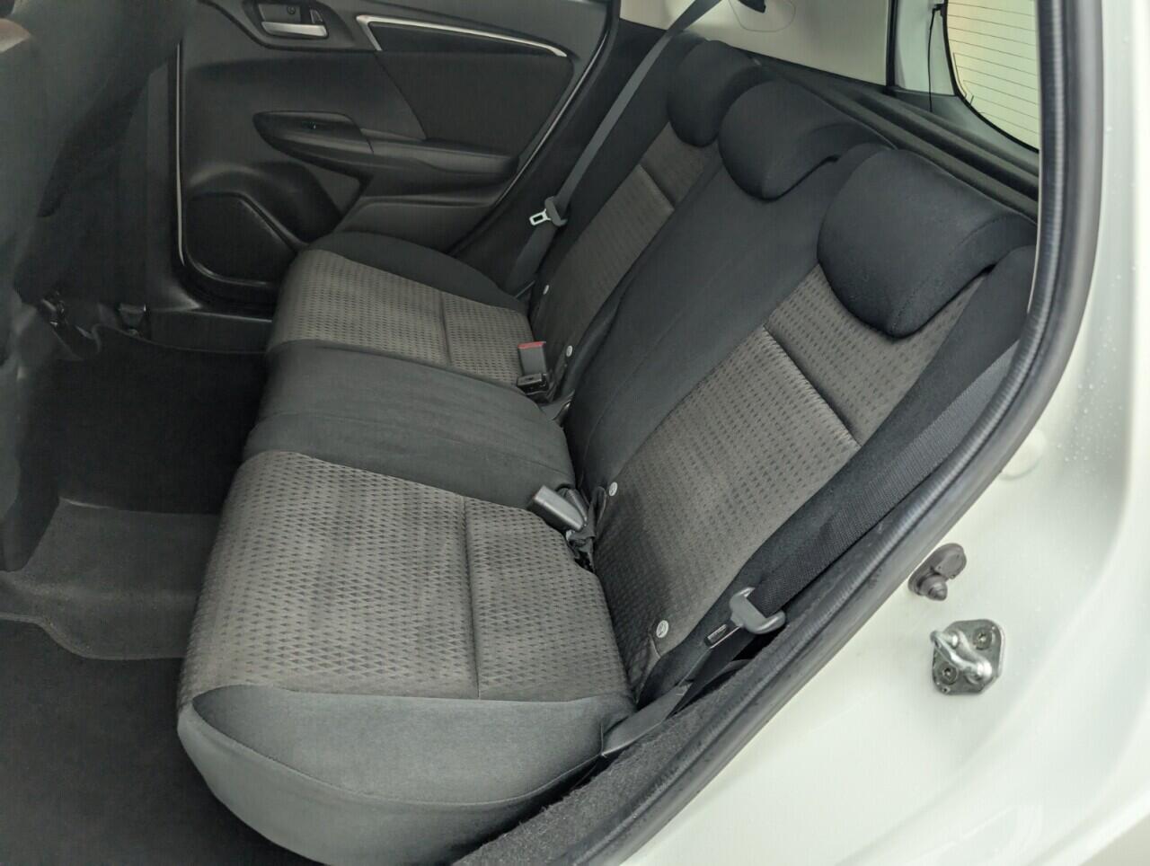 Used Honda Jazz 2018 for sale - 76423171: Photo 27