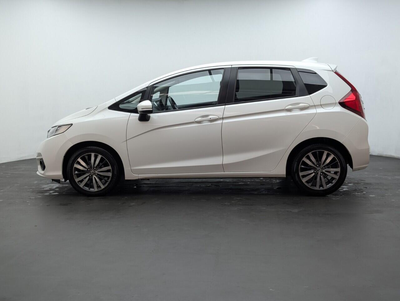 Used Honda Jazz 2018 for sale - 76423171: Photo 5