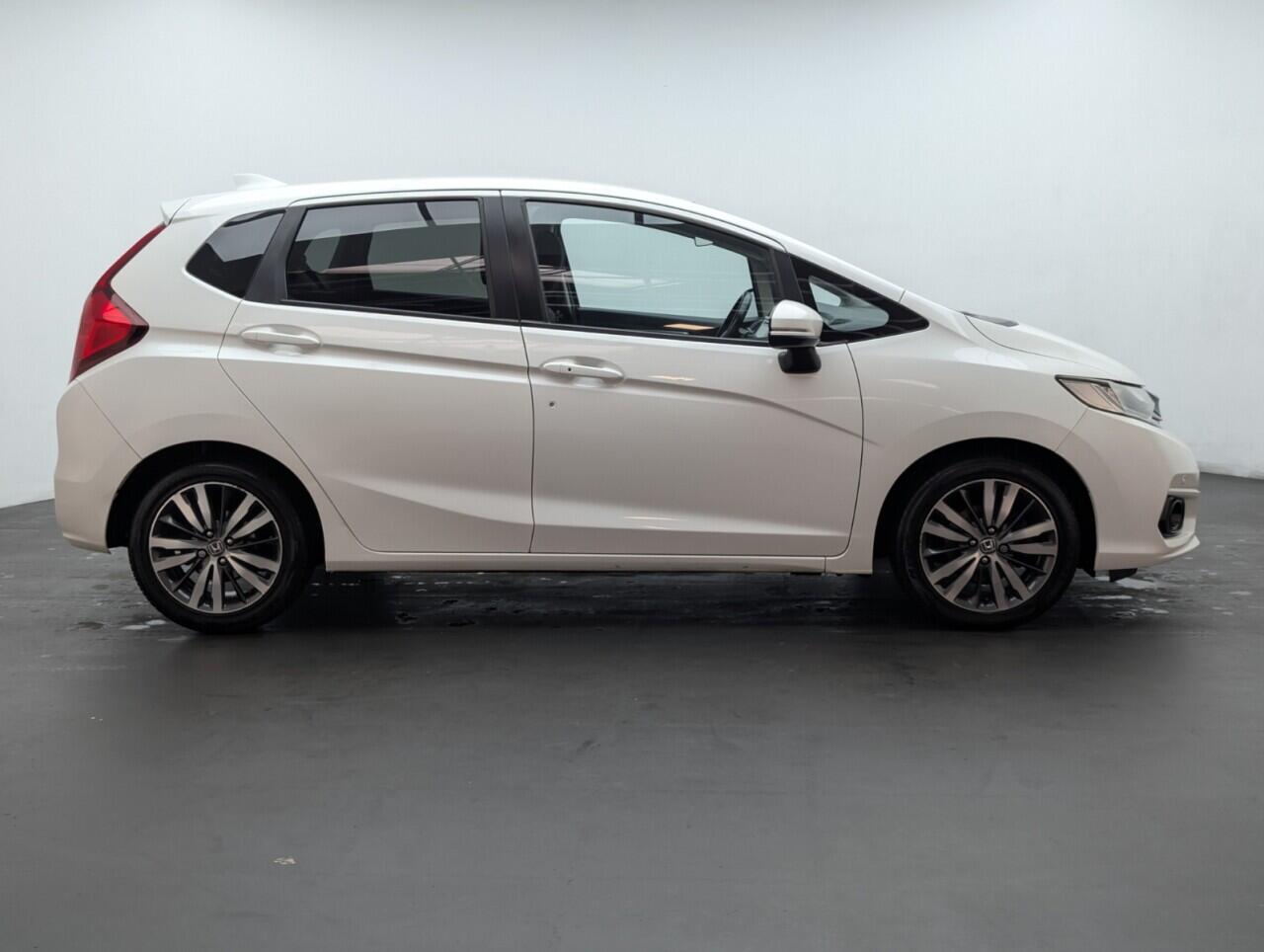 Used Honda Jazz 2018 for sale - 76423171: Photo 9