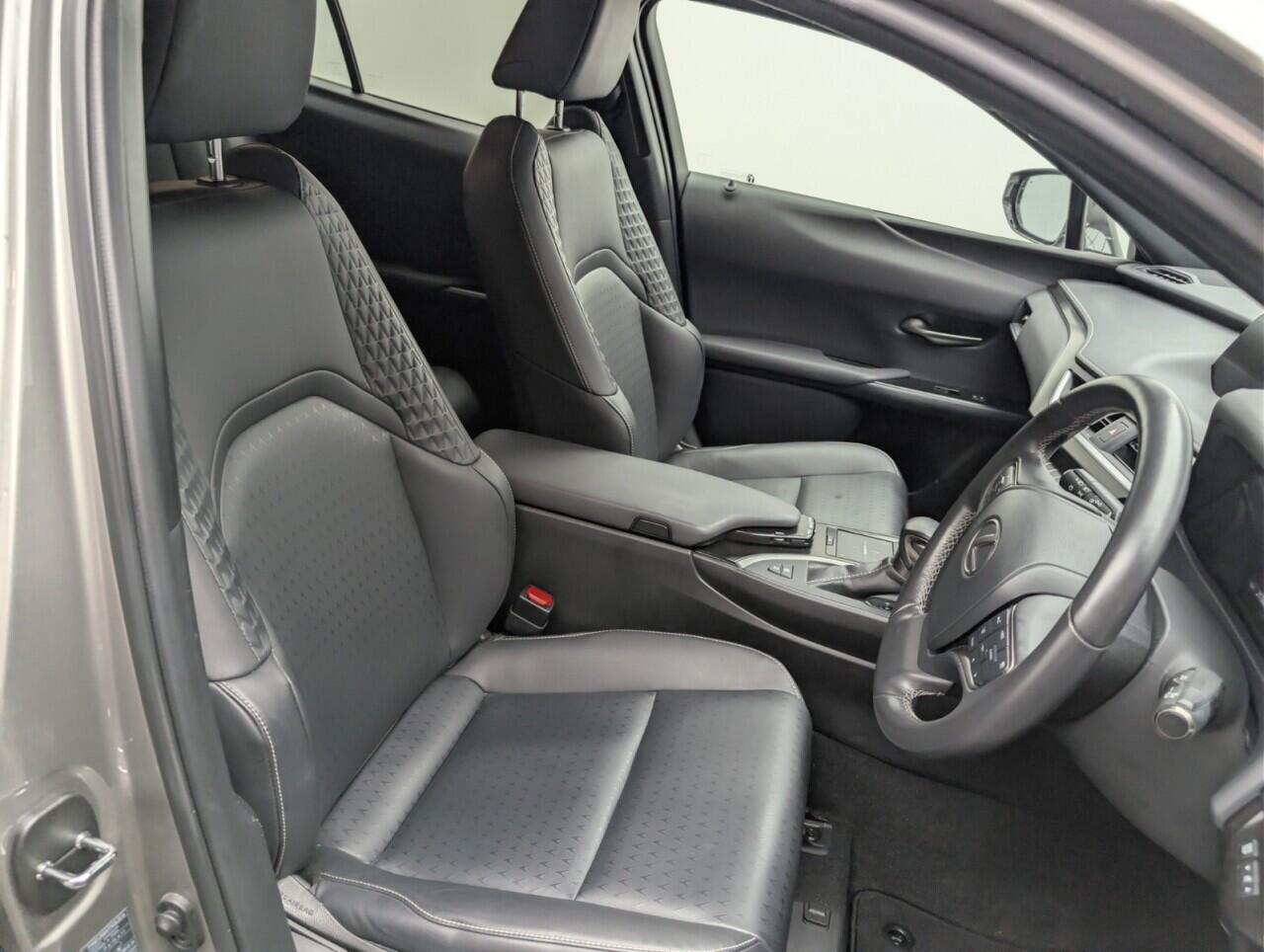 Used Lexus UX 2021 for sale - 77684012: Photo 12