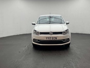 Used Volkswagen Polo 2017 for sale - 78980514: Photo