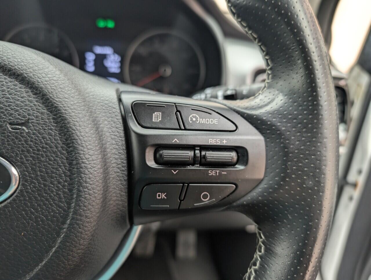 Used Kia Stonic 2019 for sale - 76424986: Photo 21