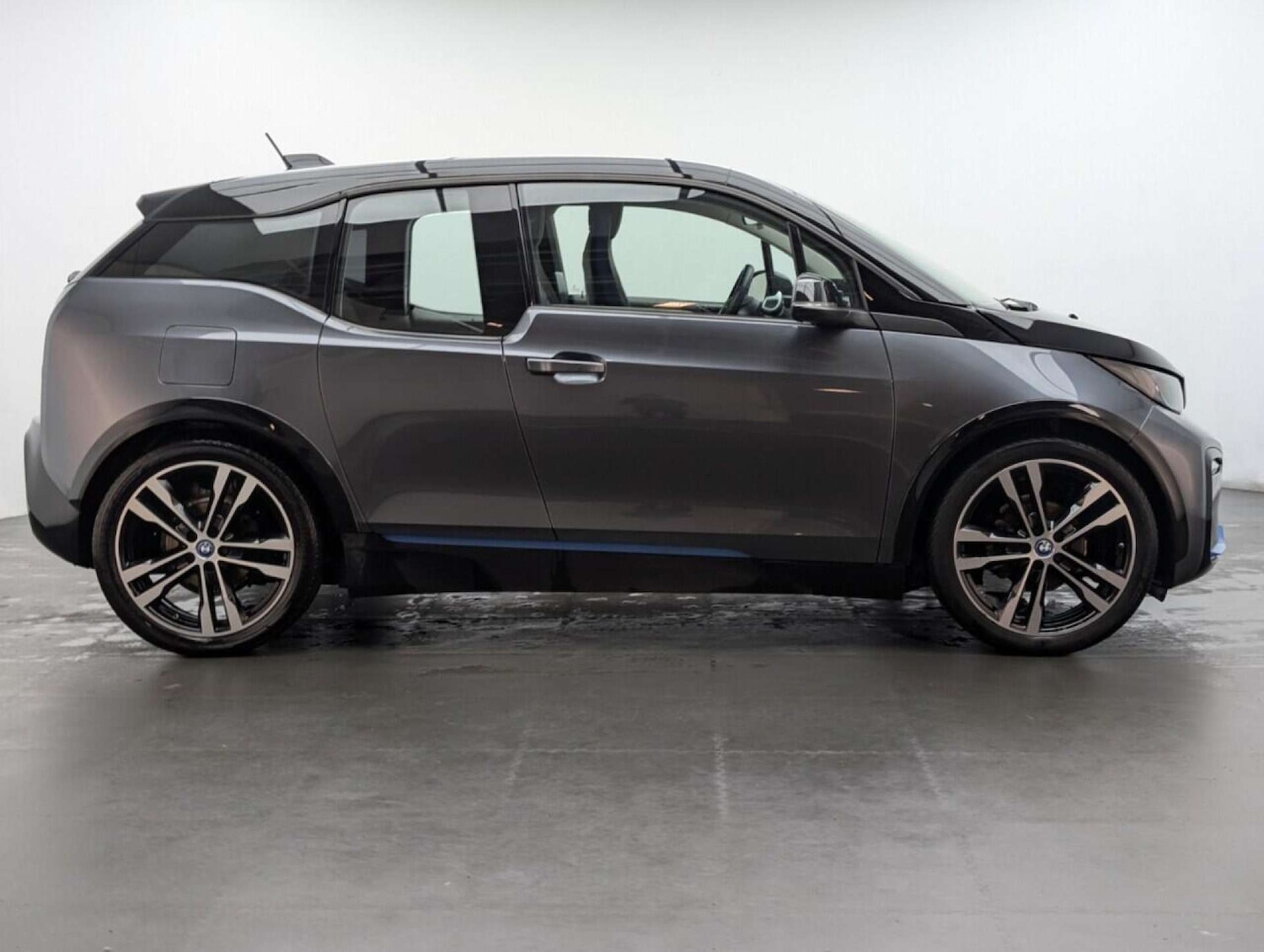 Used BMW i3 2020 for sale - 77713278: Photo 10