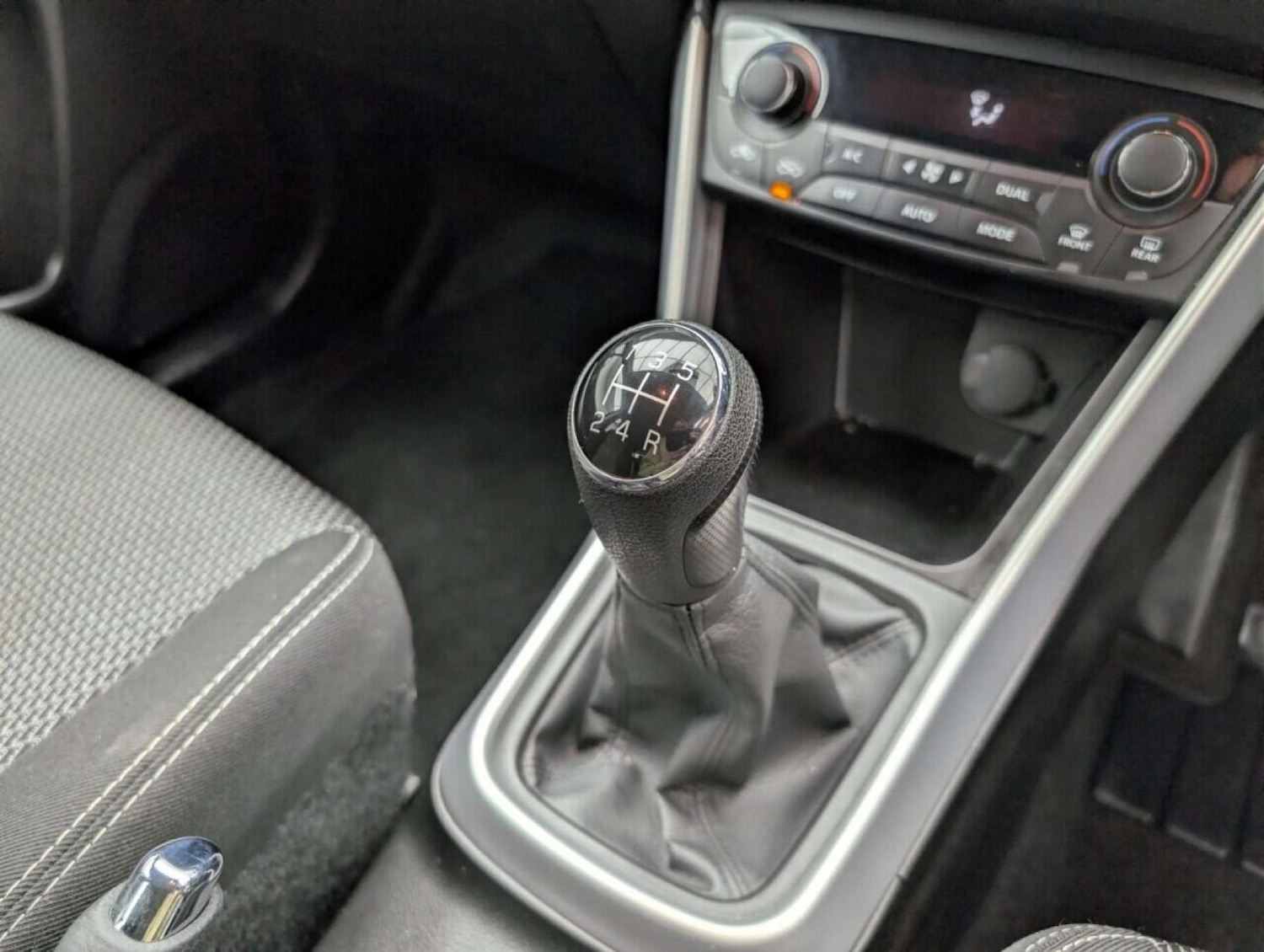 Used Suzuki SX4 S-Cross 2016 for sale - 77714014: Photo 15