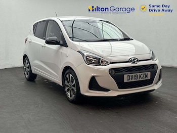 Used Hyundai i10 2019 for sale - 79276818: Photo