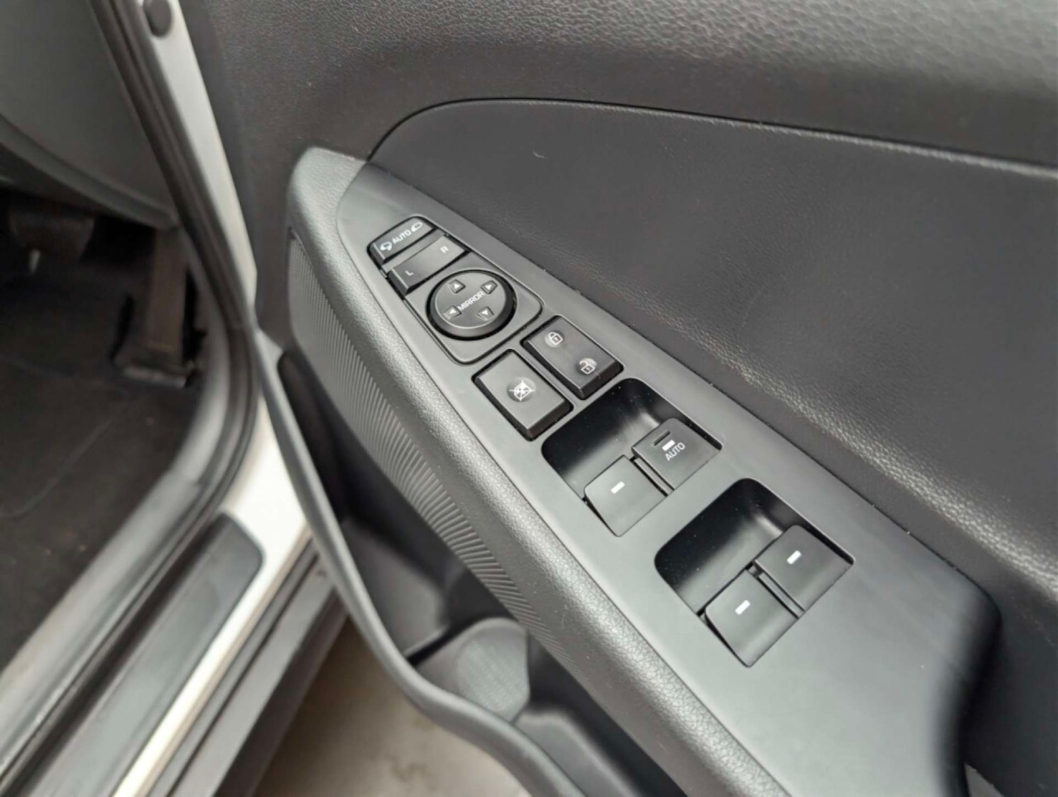 Used Hyundai TUCSON 2016 for sale - 77766877: Photo 27