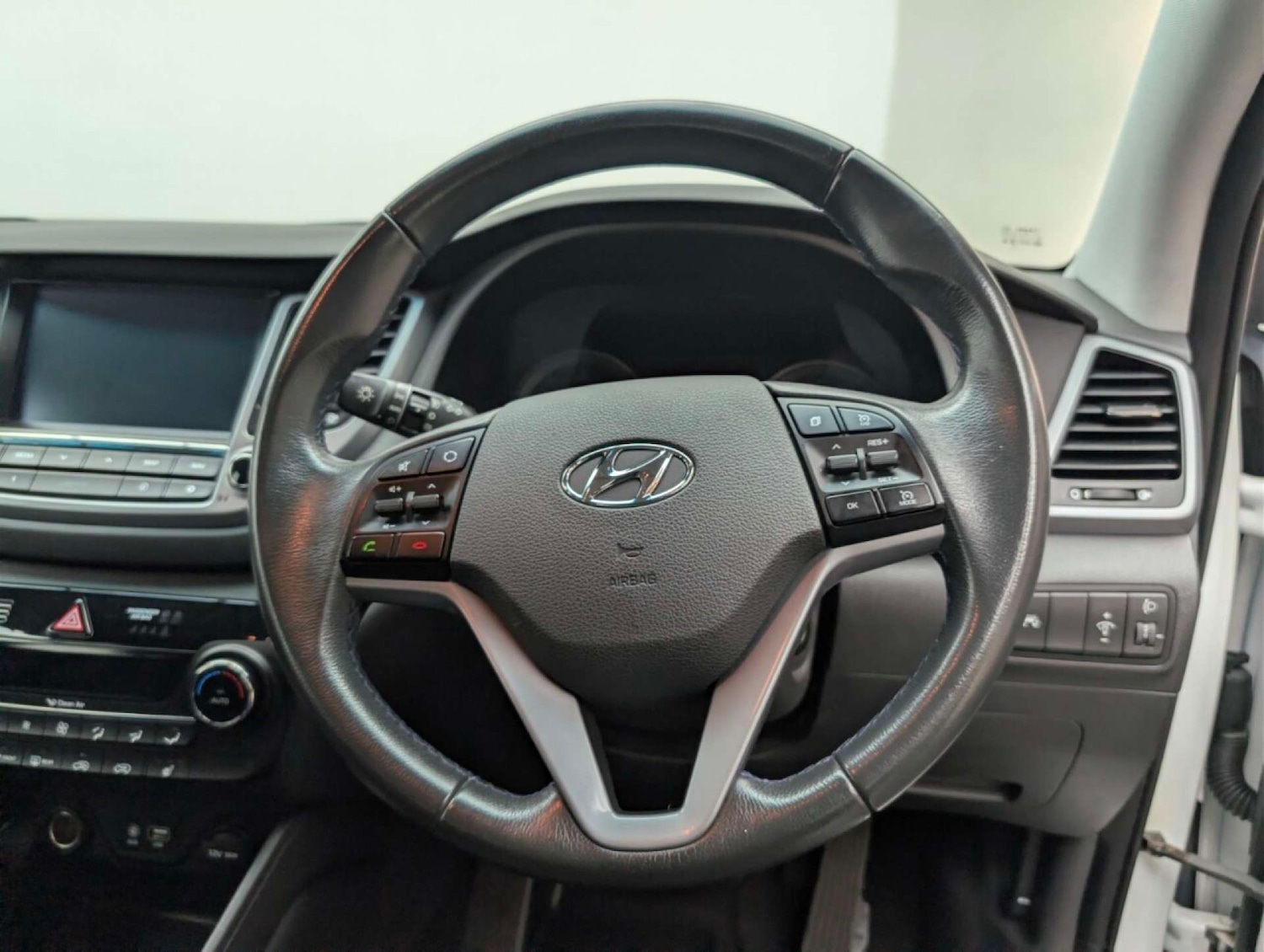 Used Hyundai TUCSON 2016 for sale - 77766877: Photo 28