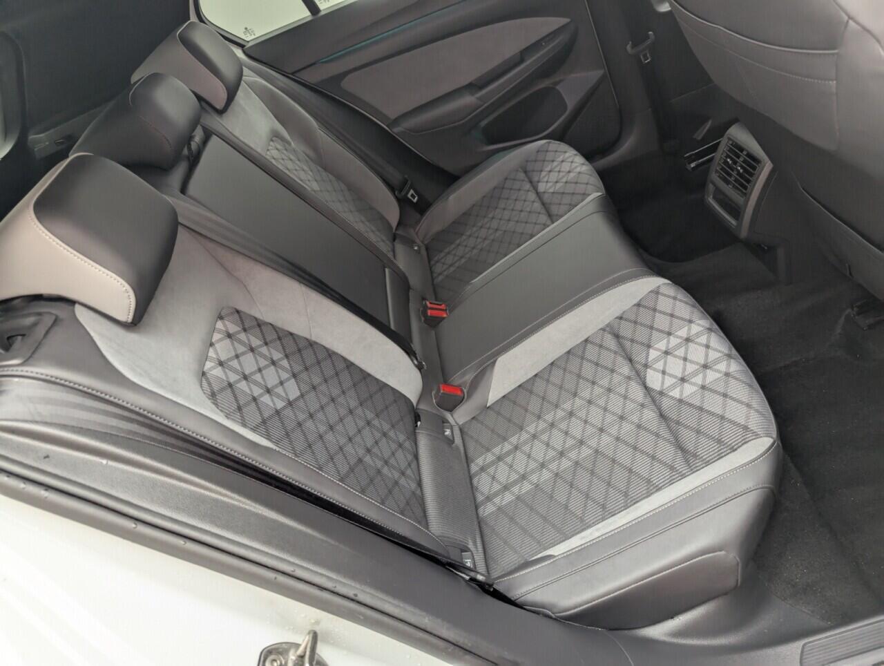 Used Volkswagen Golf 2021 for sale - 76423622: Photo 24