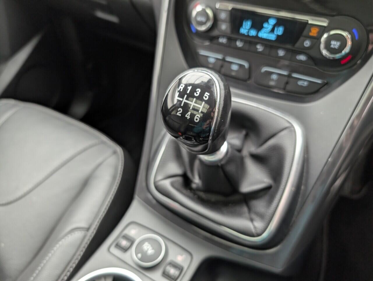 Used Ford Kuga 2016 for sale - 76473040: Photo 16