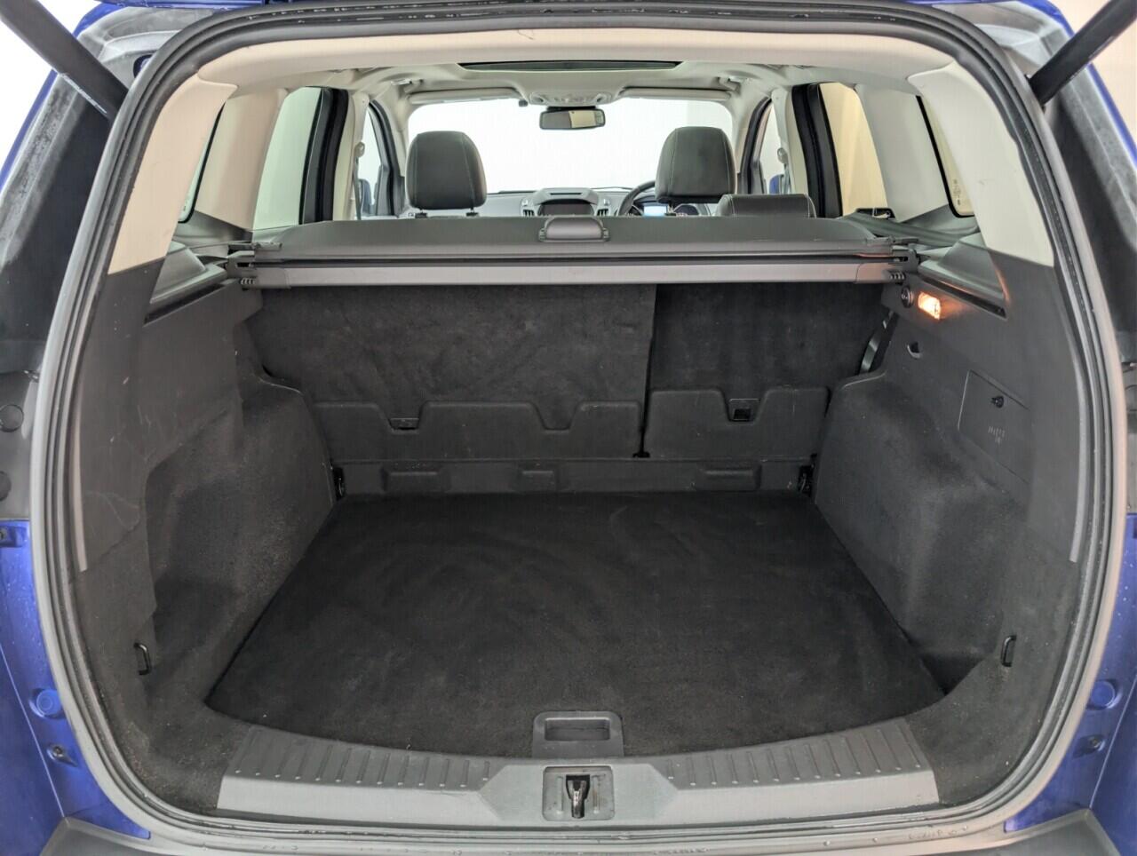 Used Ford Kuga 2016 for sale - 76473040: Photo 27