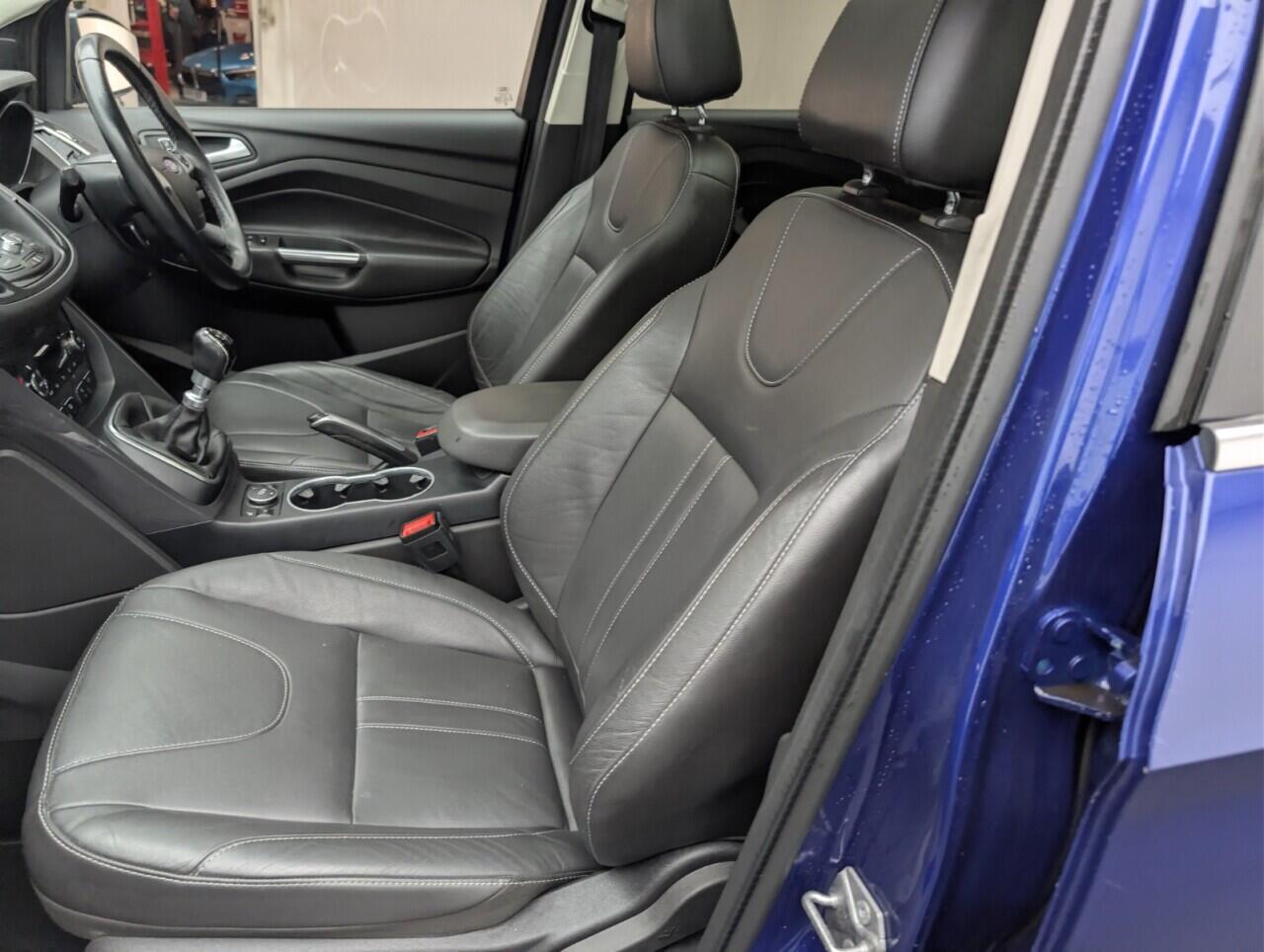 Used Ford Kuga 2016 for sale - 76473040: Photo 29