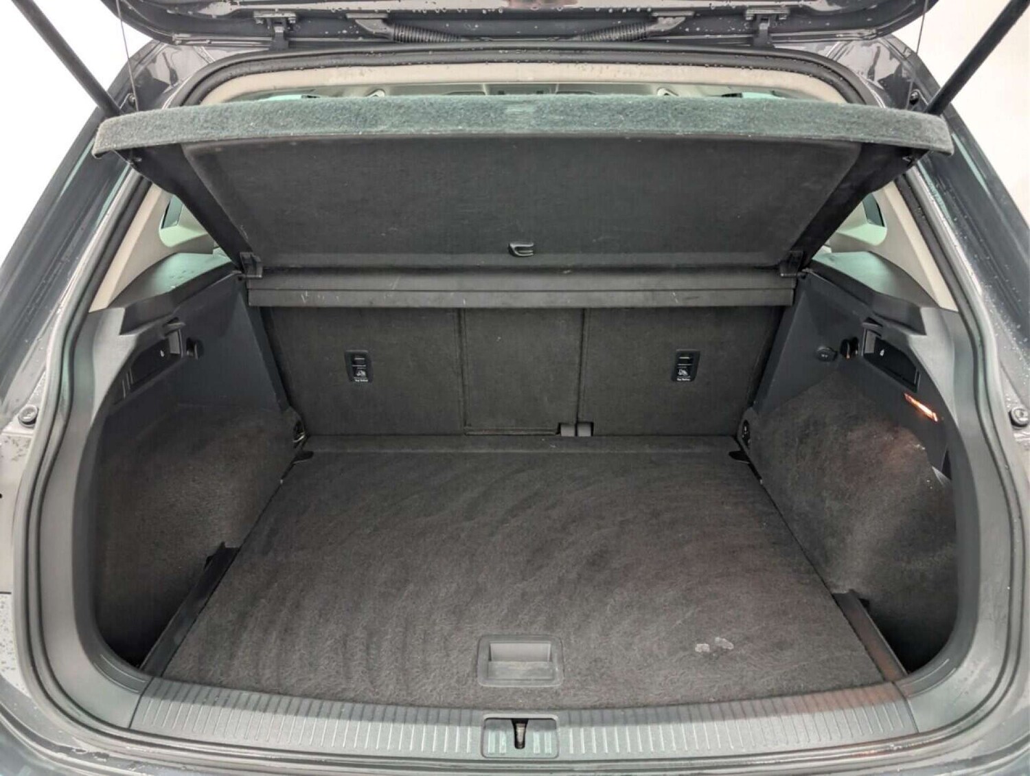 Used Volkswagen Tiguan 2020 for sale - 77714353: Photo 25