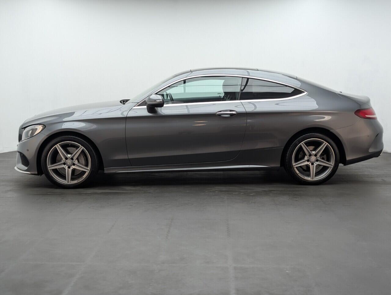 Used Mercedes-Benz C Class 2016 for sale - 76422621: Photo 5