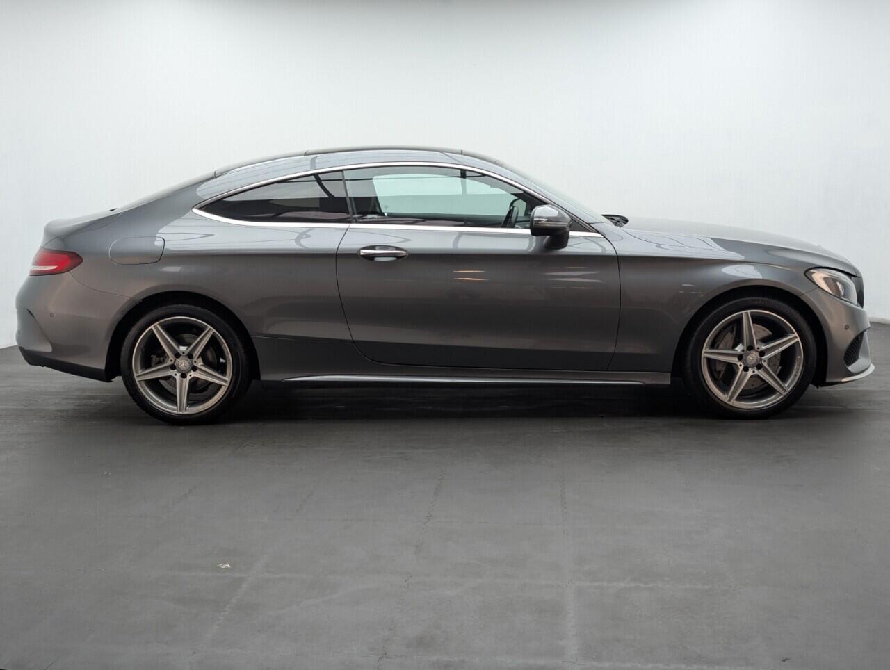 Used Mercedes-Benz C Class 2016 for sale - 76422621: Photo 9