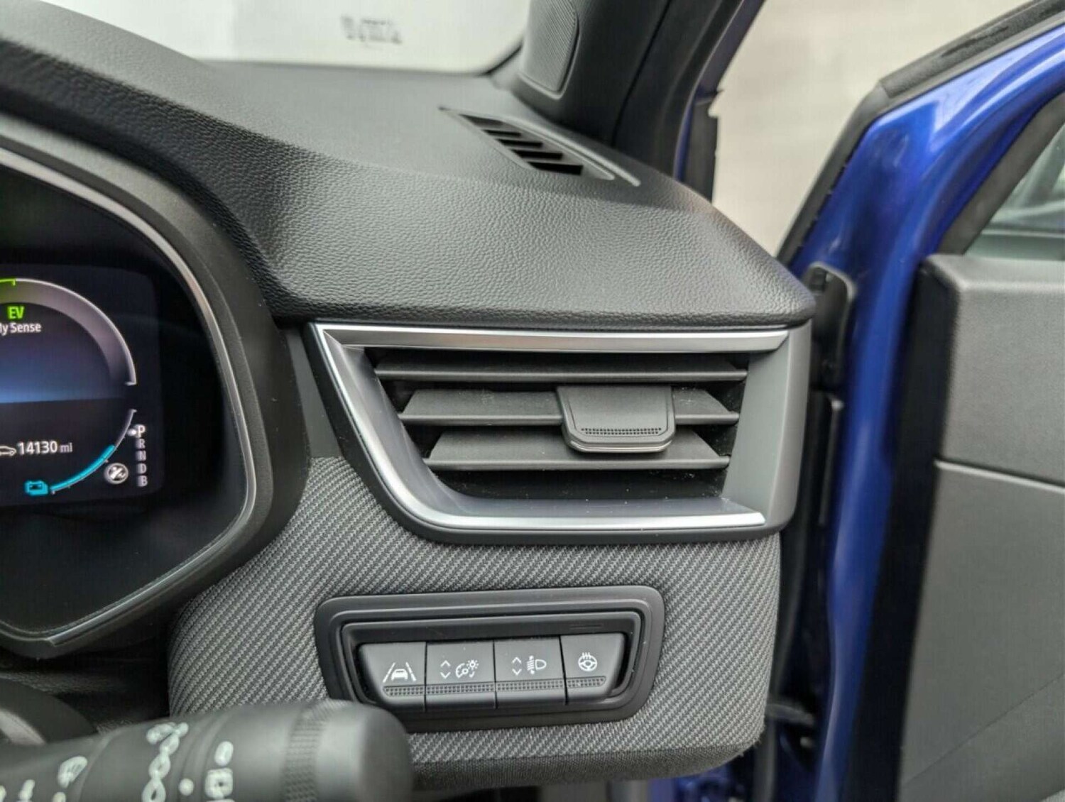 Used Renault Clio 2023 for sale - 77714025: Photo 19