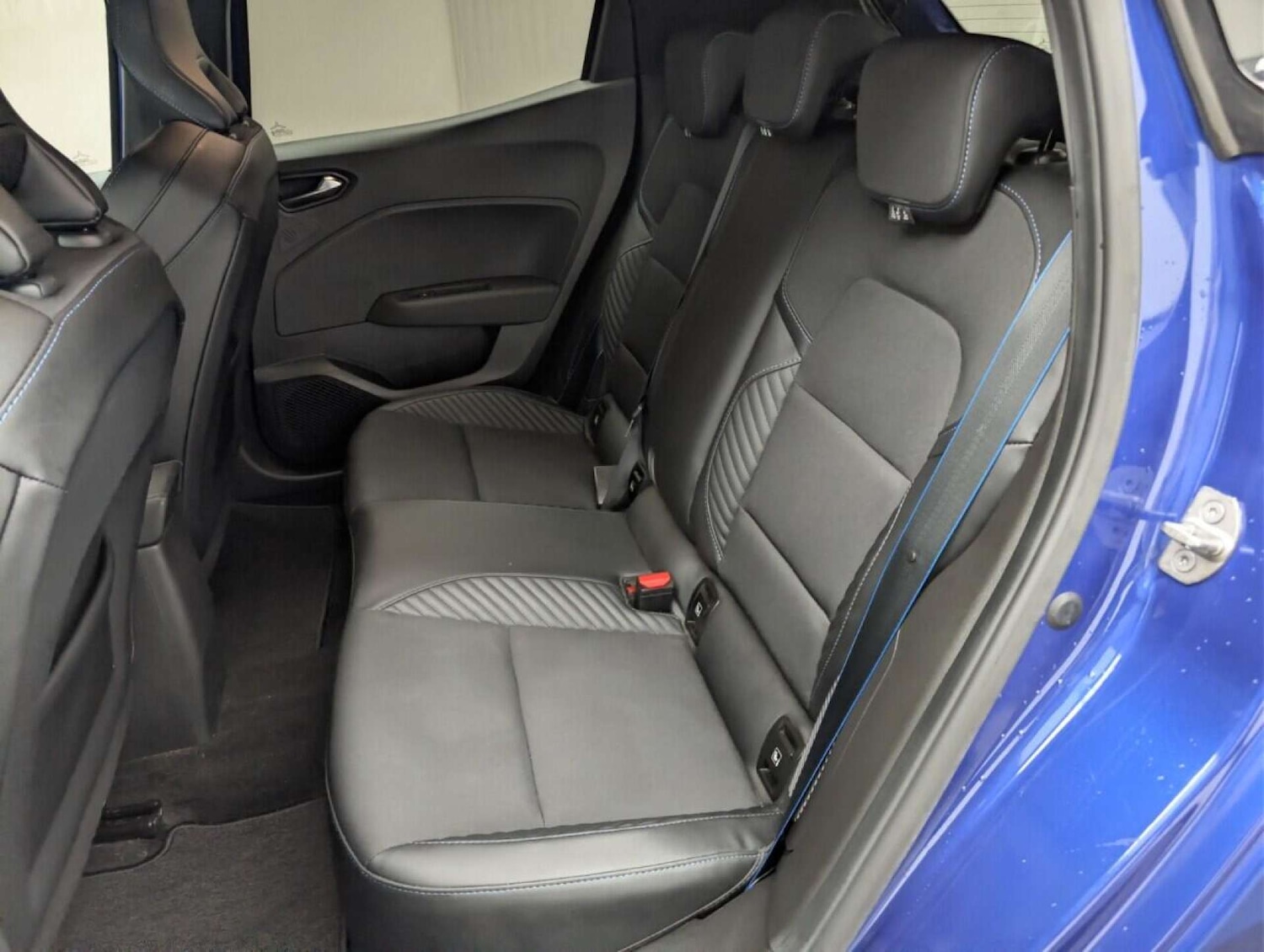 Used Renault Clio 2023 for sale - 77714025: Photo 25