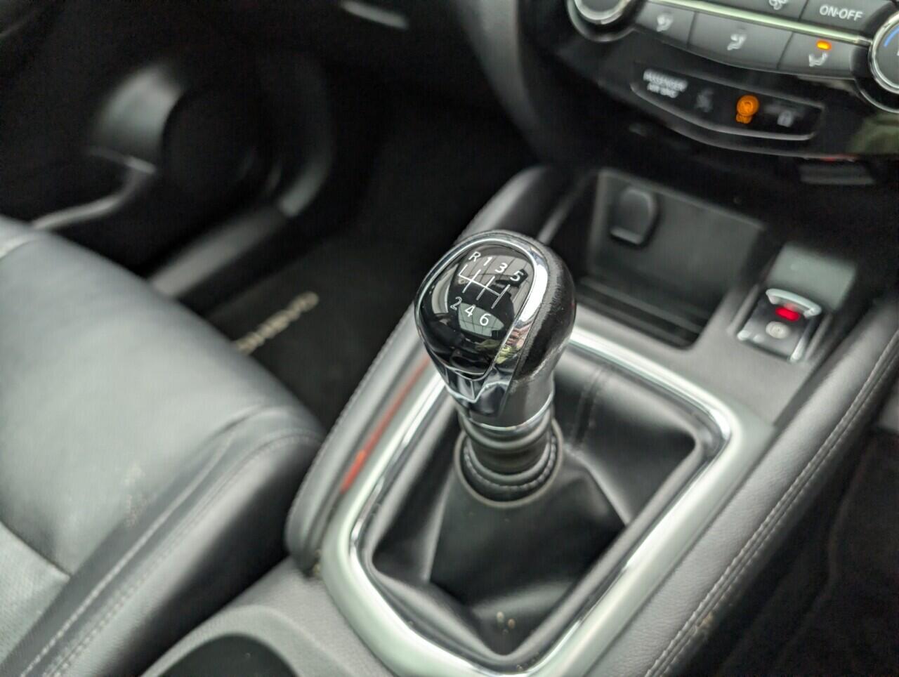 Used Nissan Qashqai 2017 for sale - 76952963: Photo 16