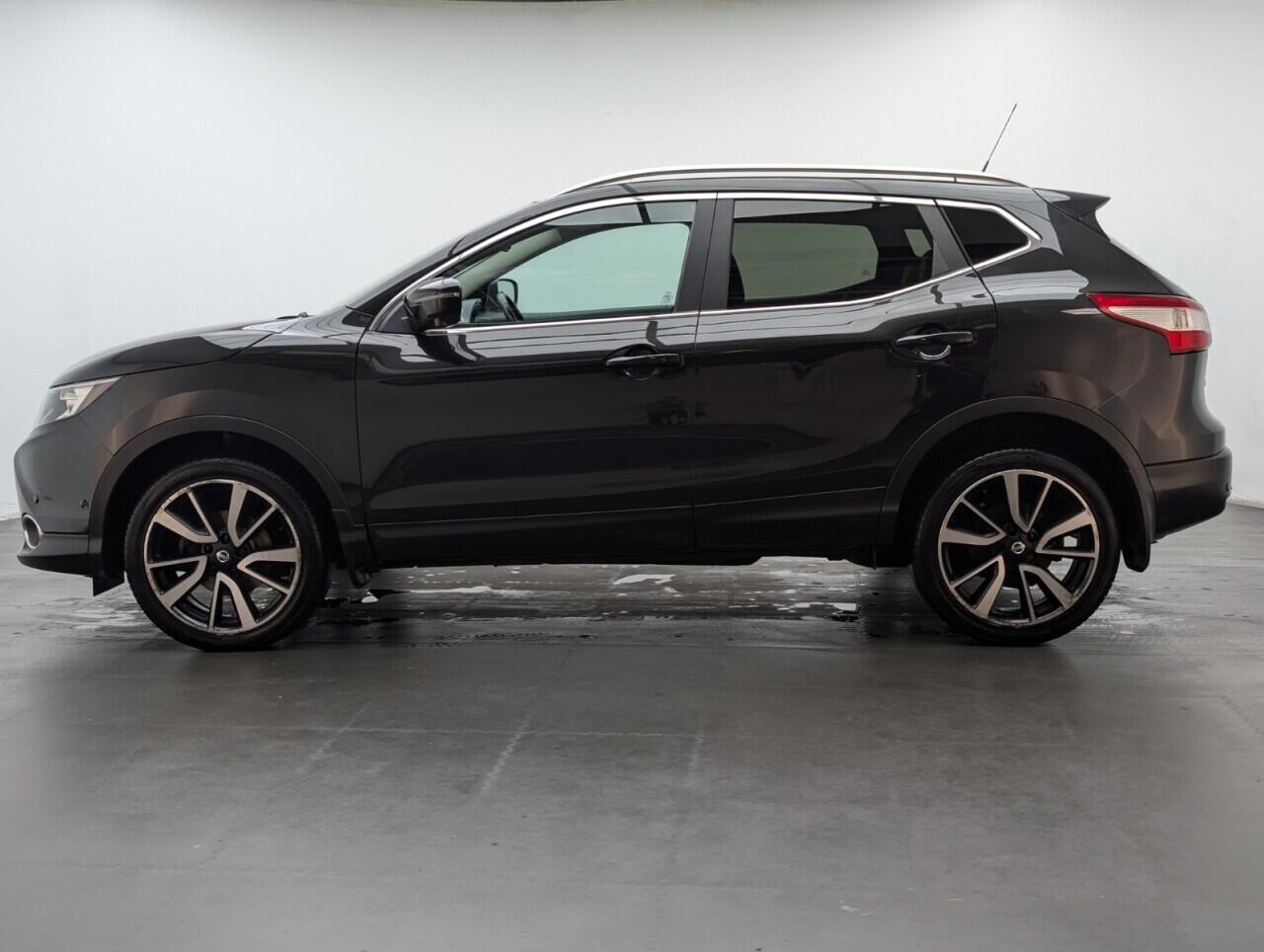 Used Nissan Qashqai 2017 for sale - 76952963: Photo 5