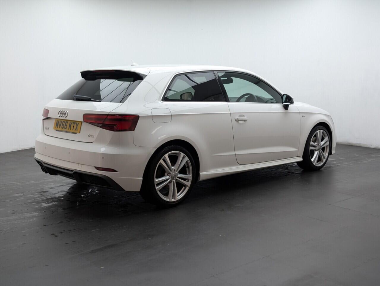 Used Audi A3 2016 for sale - 76608383: Photo 8