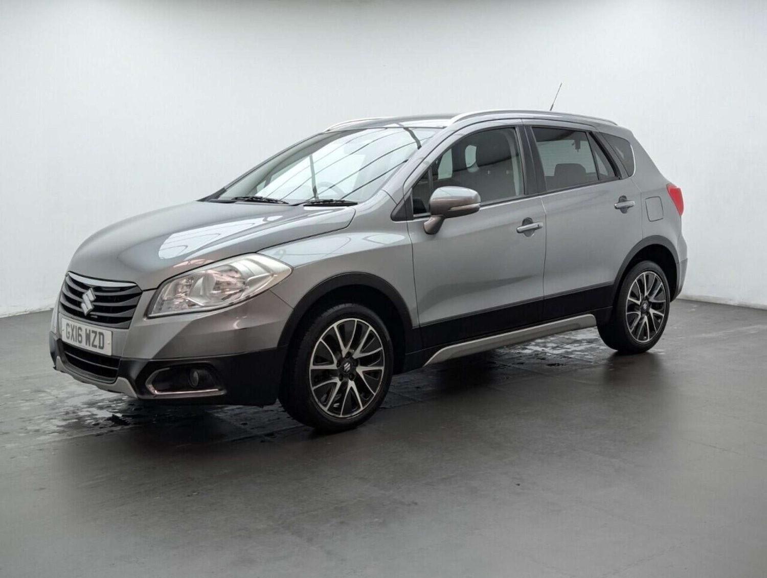 Used Suzuki SX4 S-Cross 2016 for sale - 77714645: Photo 4