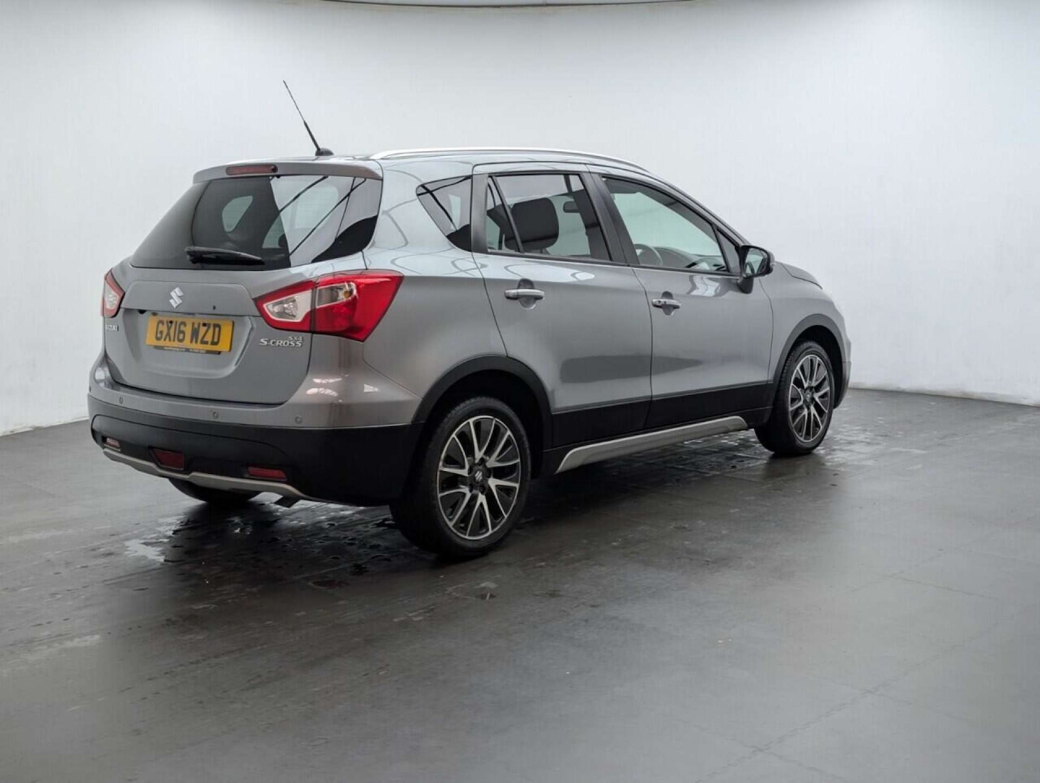 Used Suzuki SX4 S-Cross 2016 for sale - 77714645: Photo 8