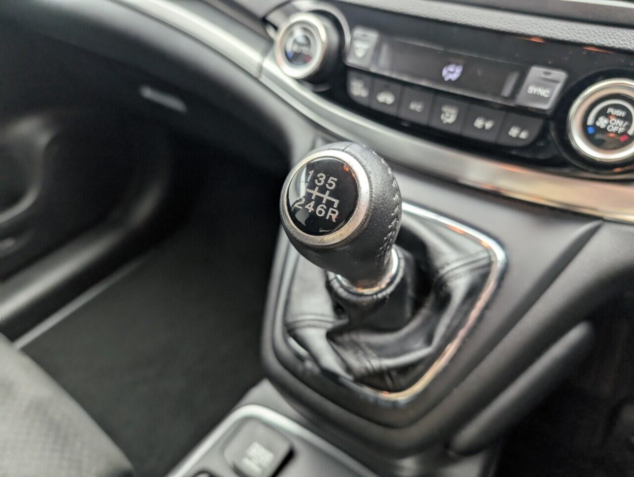 Used Honda CR-V 2018 for sale - 76422785: Photo 17