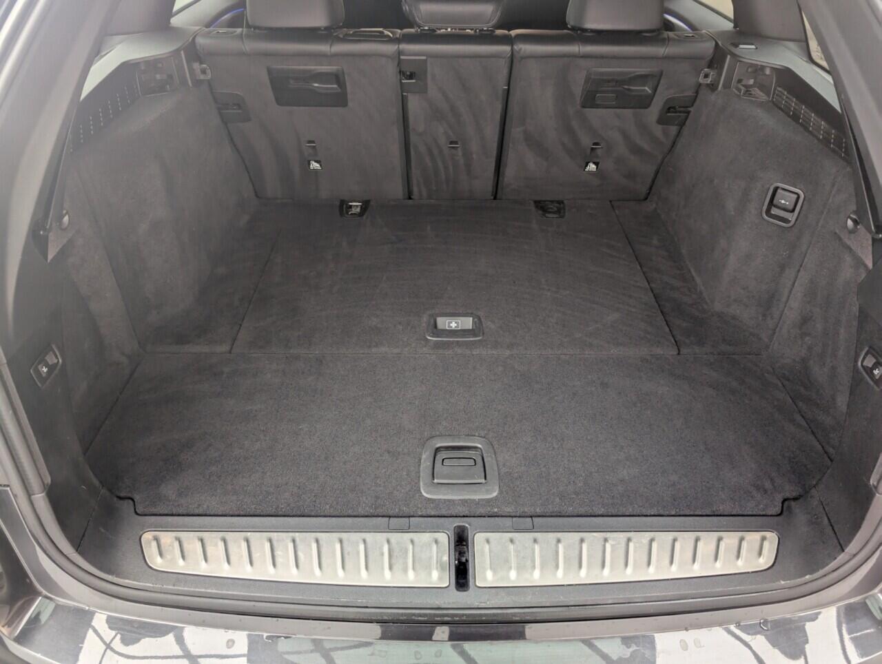 Used BMW 5 Series 2019 for sale - 76423838: Photo 28