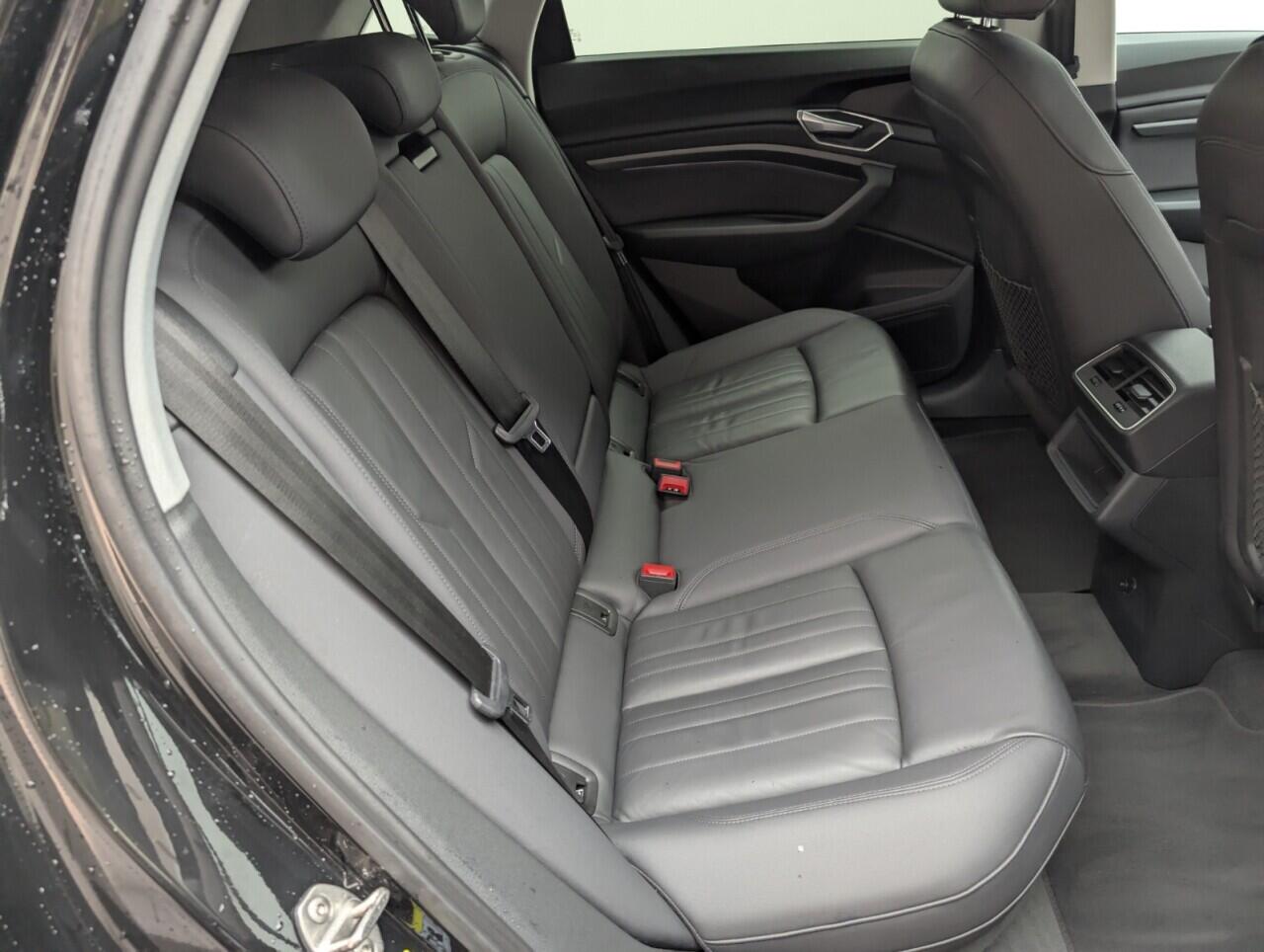 Used Audi e-tron 2020 for sale - 76423311: Photo 26