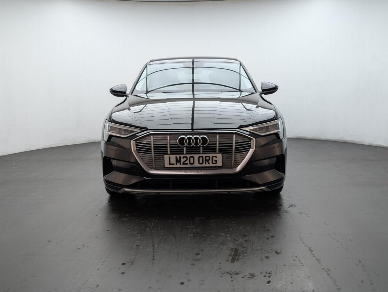 Used Audi e-tron 2020 for sale - 76423311: Photo 3