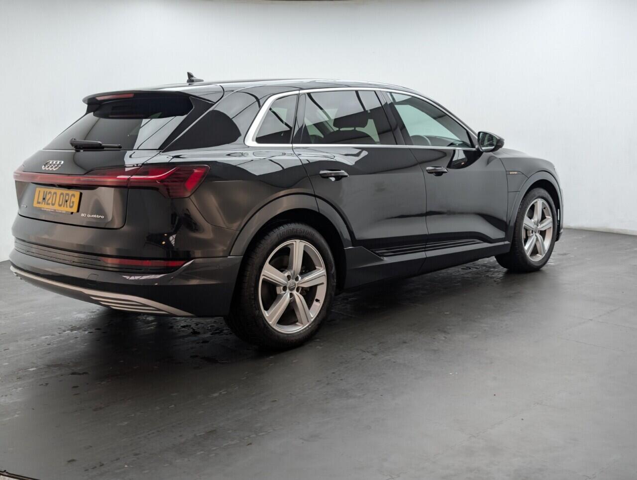 Used Audi e-tron 2020 for sale - 76423311: Photo 8