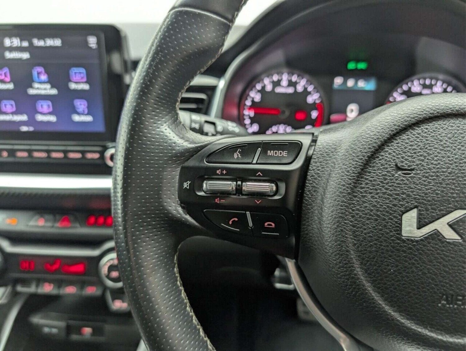 Used Kia Stonic 2021 for sale - 77902966: Photo 22