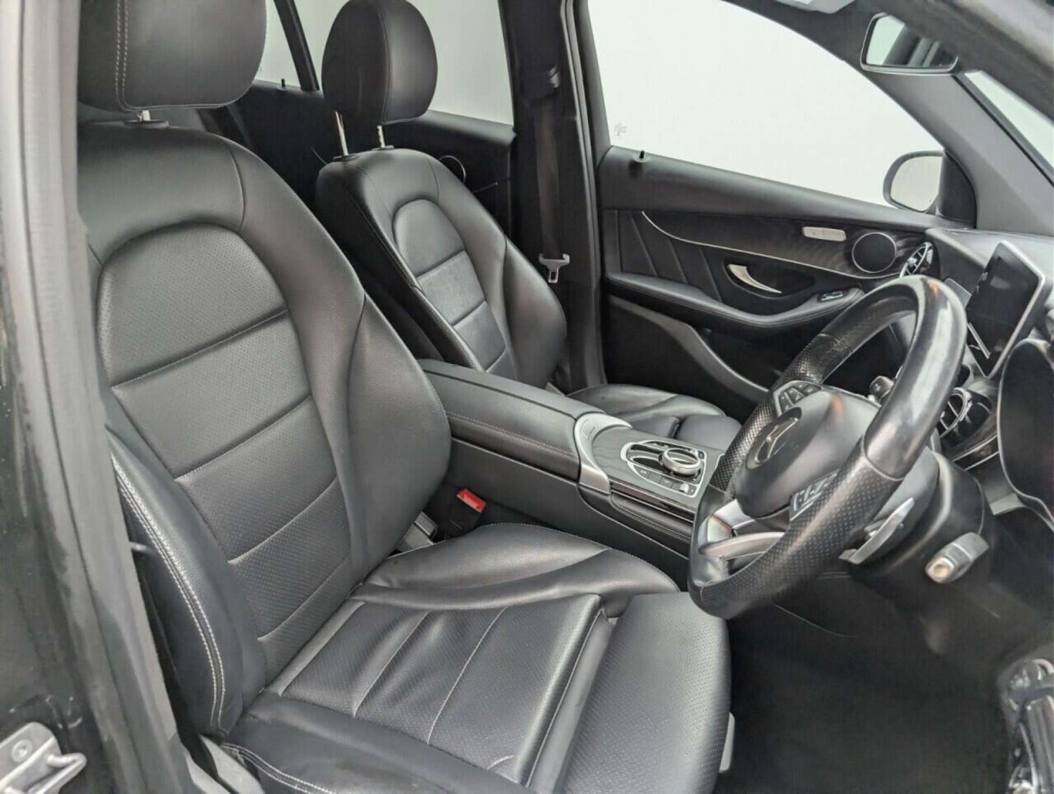 Used Mercedes-Benz GLC 2018 for sale - 77713410: Photo 12