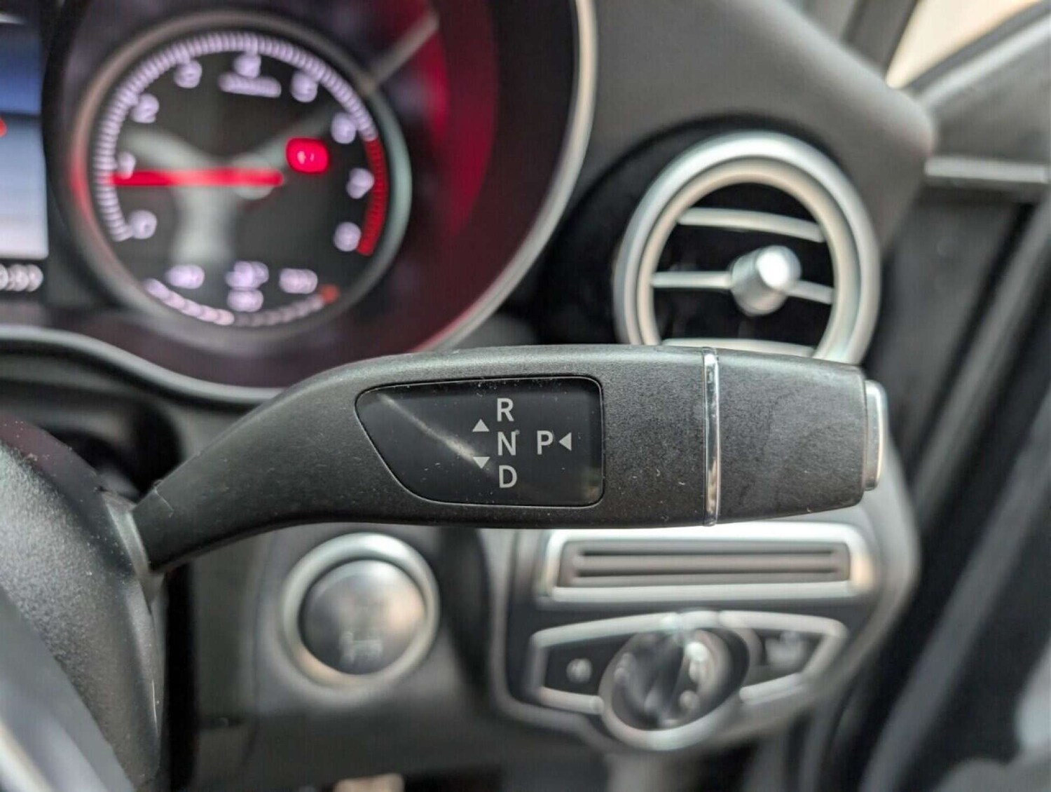 Used Mercedes-Benz GLC 2018 for sale - 77713410: Photo 17