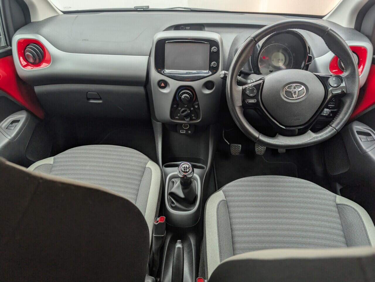 Used Toyota AYGO 2019 for sale - 76424899: Photo 24