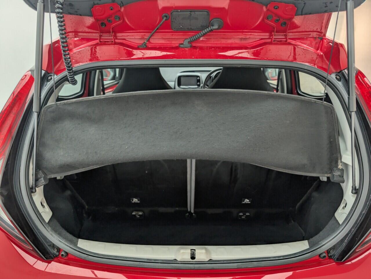 Used Toyota AYGO 2019 for sale - 76424899: Photo 26