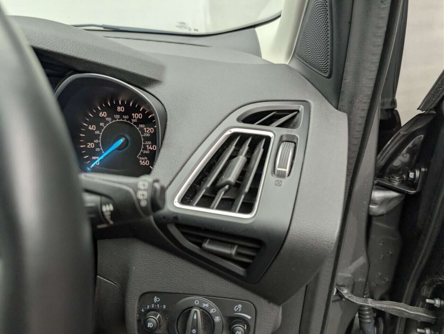 Used Ford Kuga 2017 for sale - 77802747: Photo 19